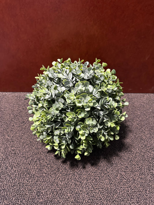 Round Shaped Artificial Greenery