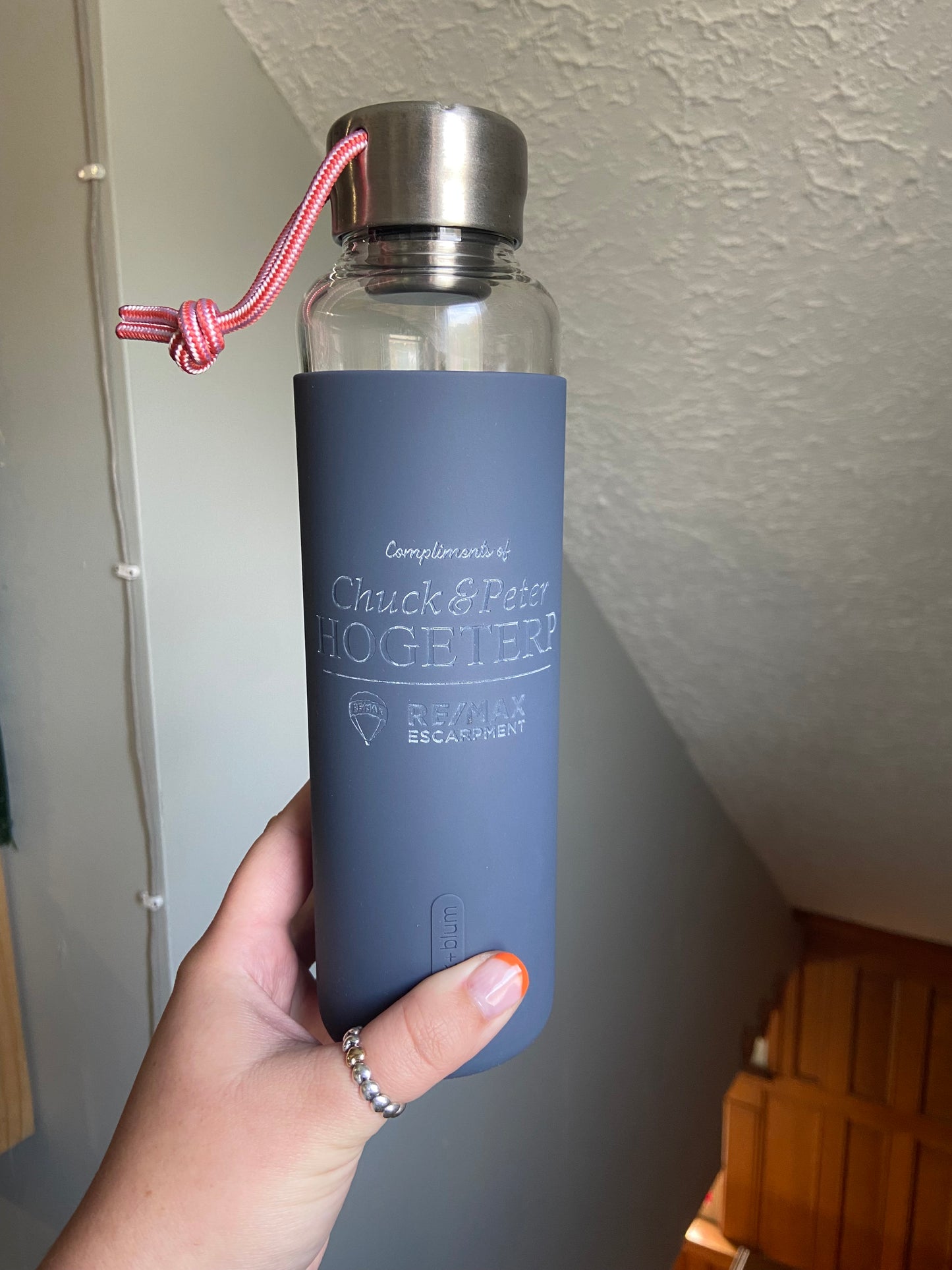 Black & Blum Glass Water Bottle 20oz