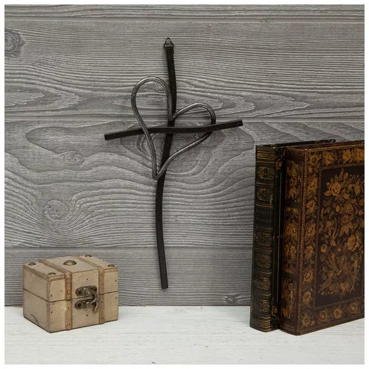 Metal Heart Cross – “Love & Faith Intertwined” ✝️💛
