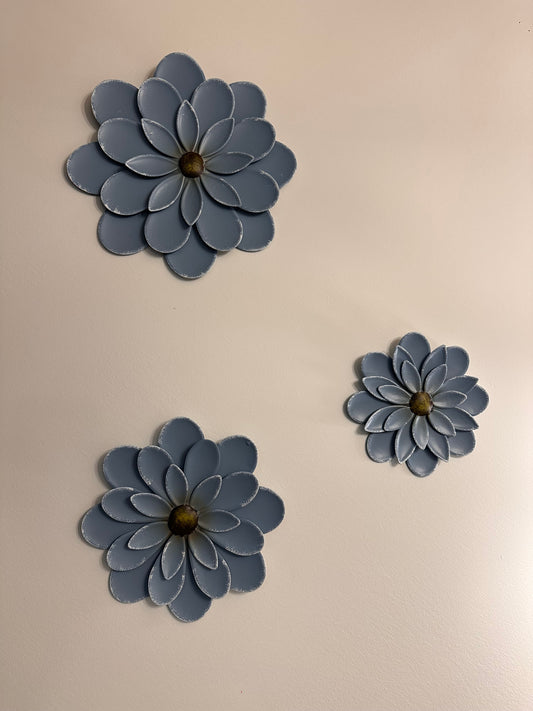Set of 3 Metal Flowers – Rustic Home & Garden Décor