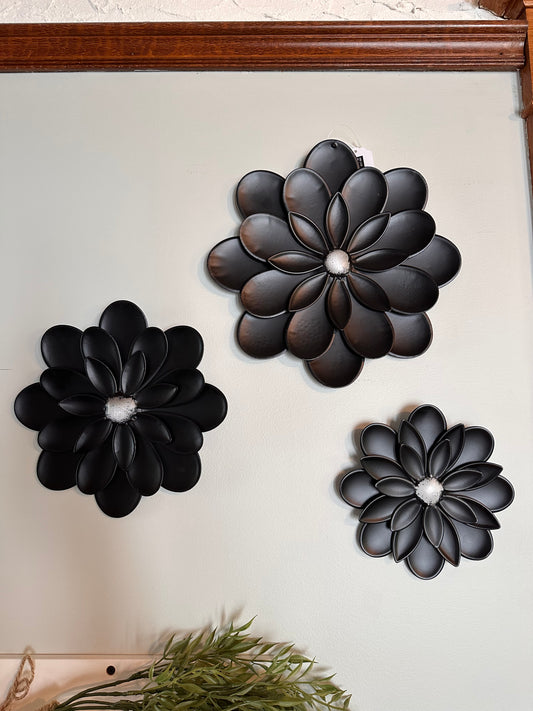 Set of 3 Metal Flowers – Rustic Home & Garden Décor