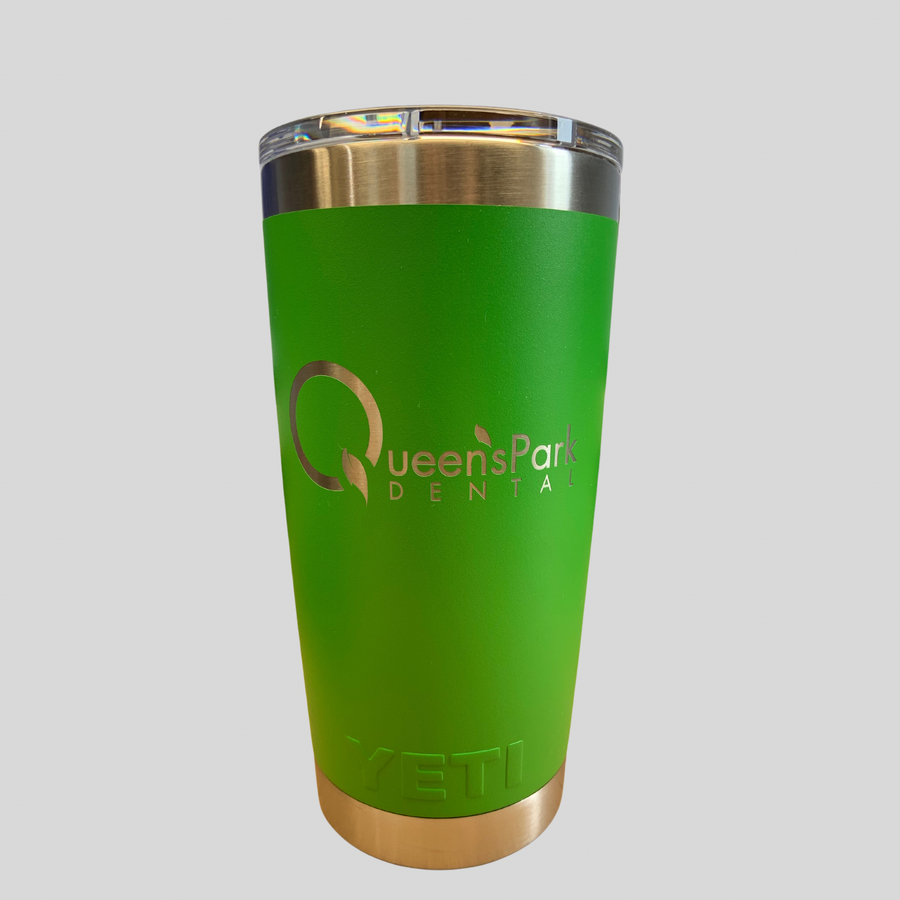 YETI RAMBLER 20OZ TUMBLER WITH MAGSLIDER LID