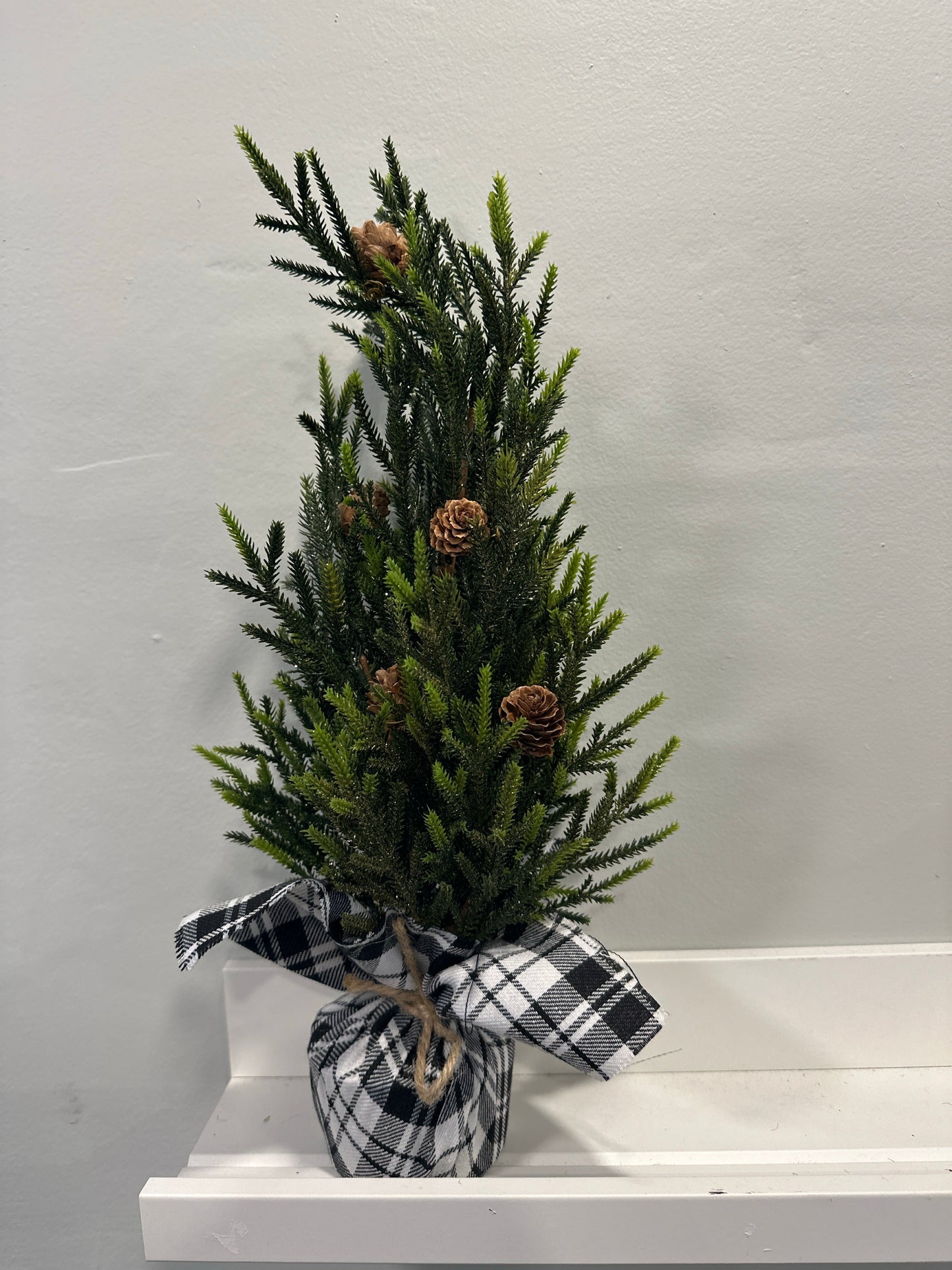 Mini Pine Tree with Pinecones & Buffalo Plaid Base