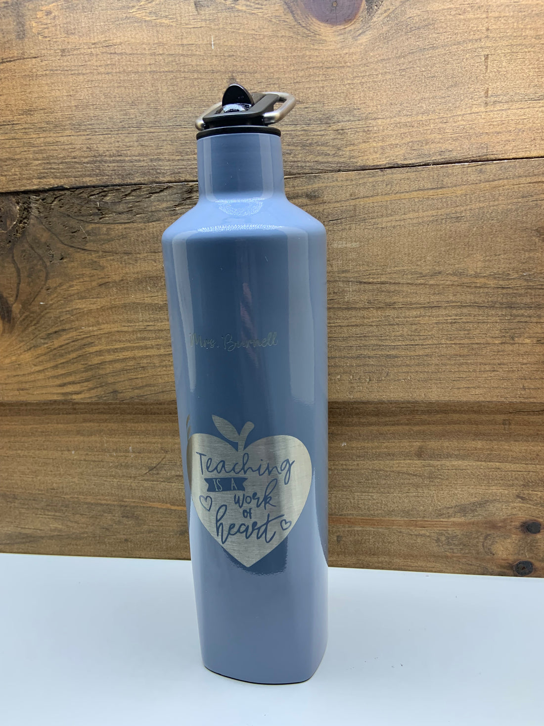 BruMate 25oz Rehydration Bottle - Red Velvet